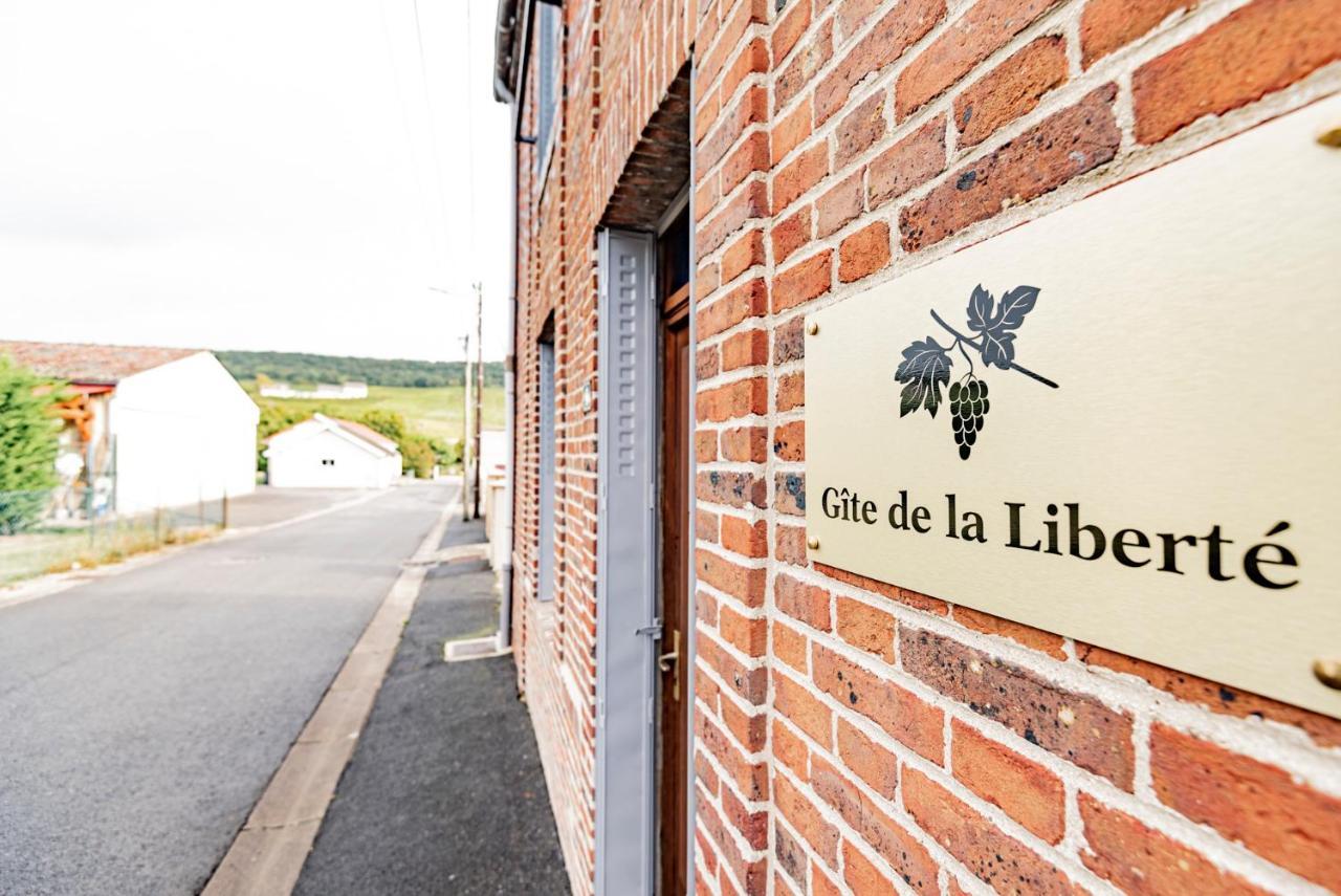 Gite De La Liberte ヴィネ エクステリア 写真